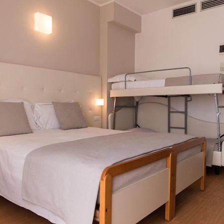 Hotel Ardea 리치오네 외부 사진