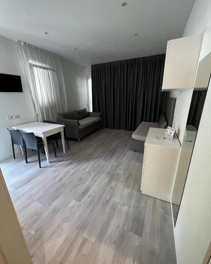 Hotel Ardea 리치오네 외부 사진