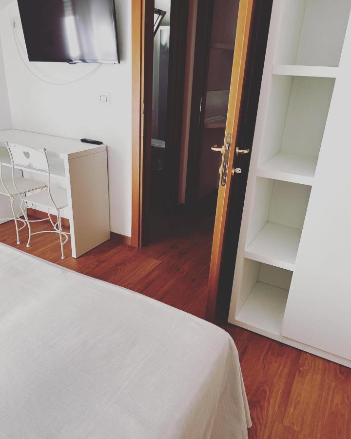 Hotel Ardea 리치오네 외부 사진