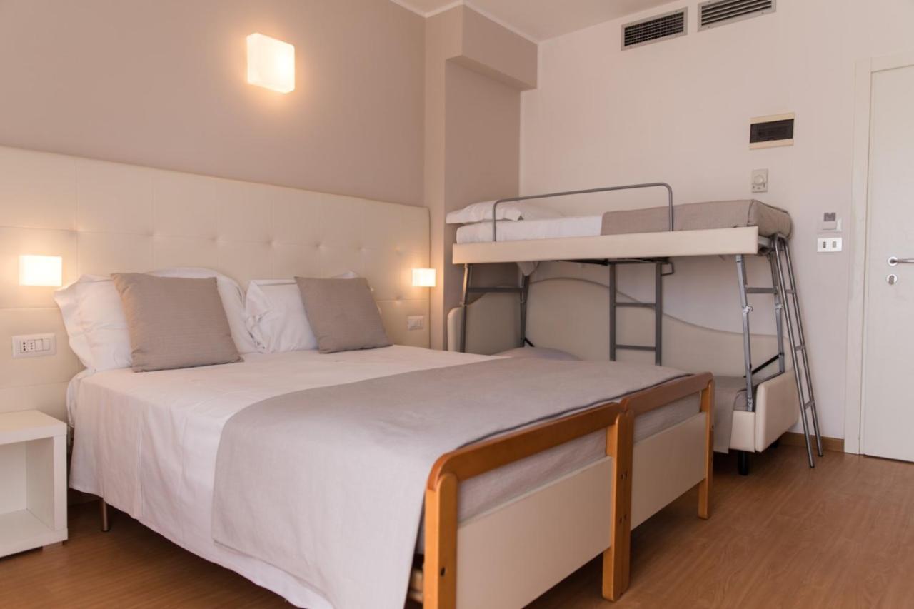 Hotel Ardea 리치오네 외부 사진