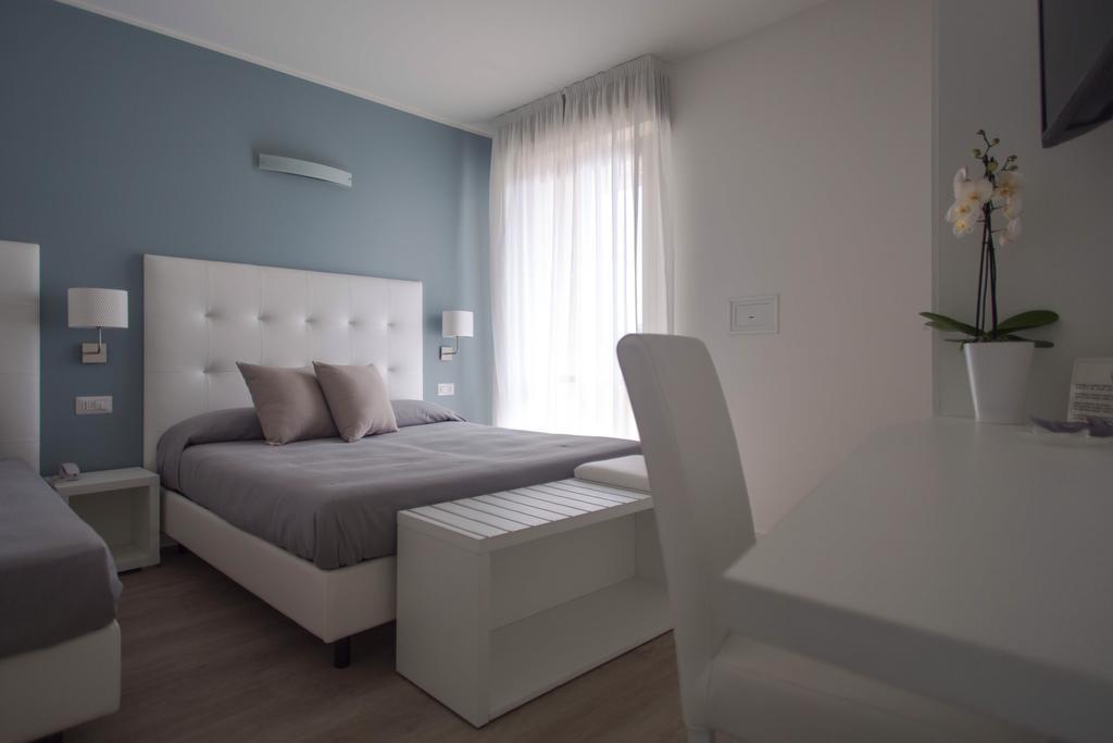 Hotel Ardea 리치오네 외부 사진